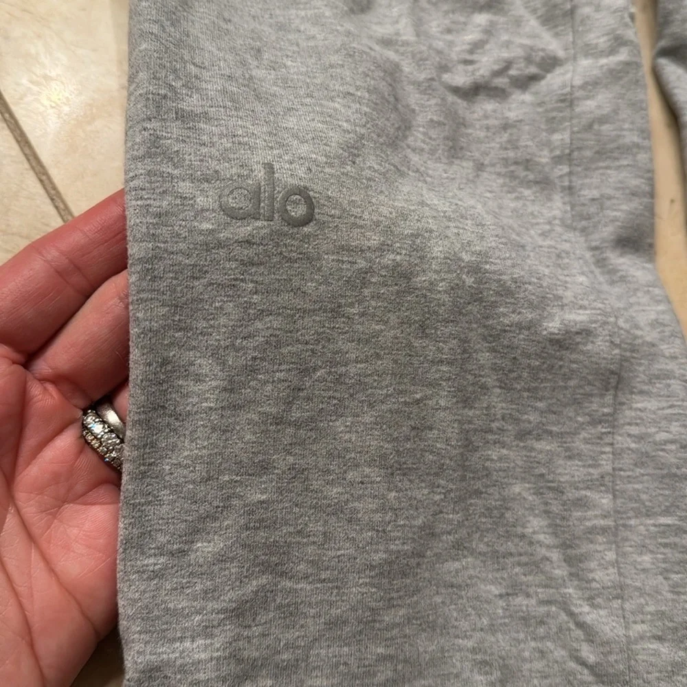 ALO Yoga sleek jogger